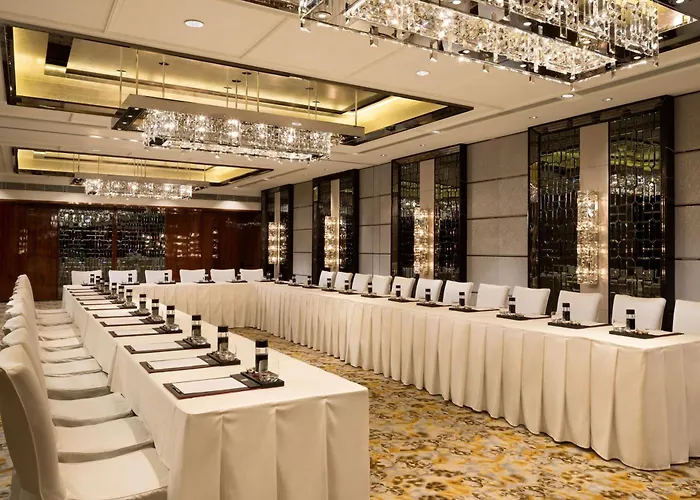The Ritz-Carlton, Hong Kong Hotel